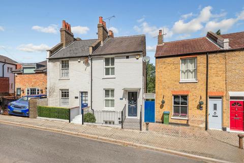 3 bedroom semi-detached house for sale, Red Lion Lane, London SE18