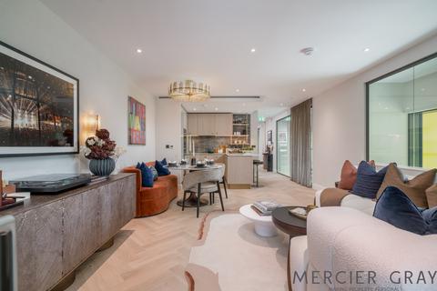 Chalk Farm Road, London NW1