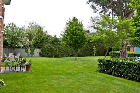 undefined, Newholme Court, 89A Oatlands Drive, Weybridge, KT13