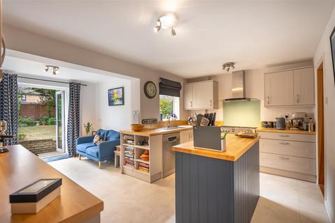 4 bedroom detached house for sale, Inkerpole Place, Chelmsford