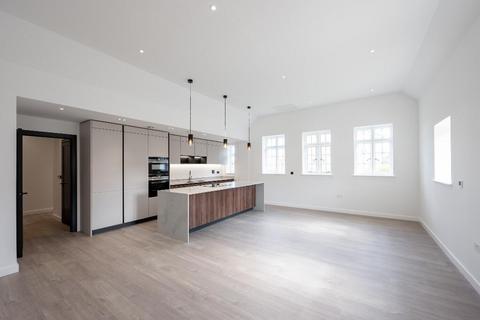 undefined, Trento Mews, London EN4