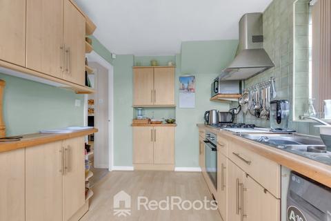 49 Ambleside Crescent, Sprotbrough, Doncaster, DN5 7PR