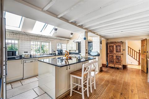undefined, THE OLD STREET, FETCHAM, KT22