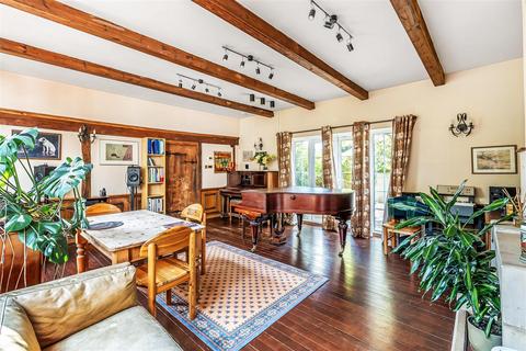 undefined, THE OLD STREET, FETCHAM, KT22