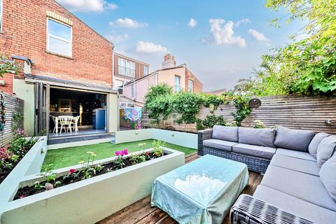 53 Hamilton Road, Southville, Bristol, BS3 1NZ