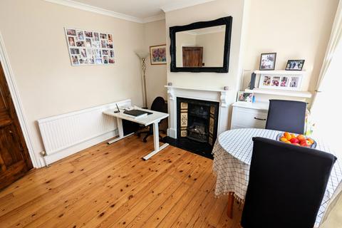 undefined, Spring Gardens Road, High Wycombe, HP13