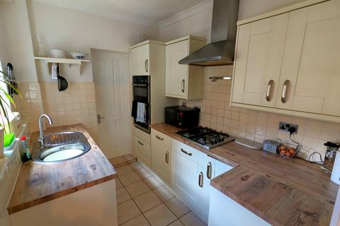 undefined, Spring Gardens Road, High Wycombe, HP13