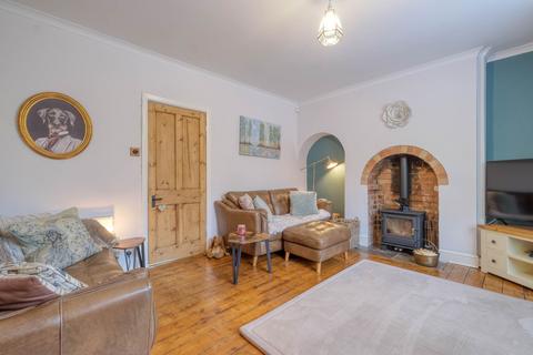 undefined, Weavers Hill, Hunt End, B97