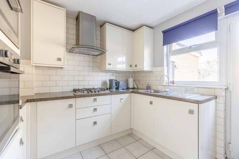 8 Lowdell Close, Yiewsley, West Drayton, UB7 8BB