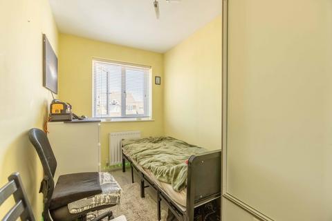 4 Milburn Drive, West Drayton, UB7 8QQ