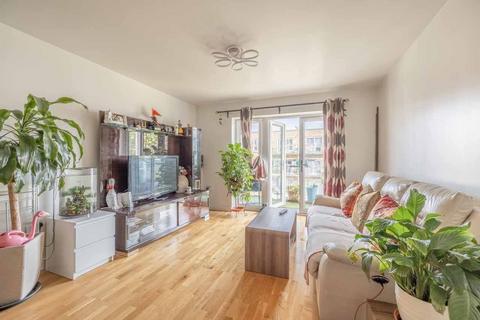 undefined, Wintergreen Boulevard, West Drayton UB7