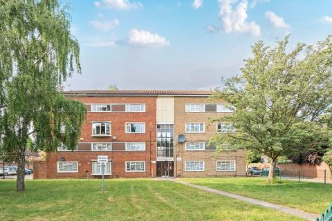 undefined, The Glebe, West Drayton UB7