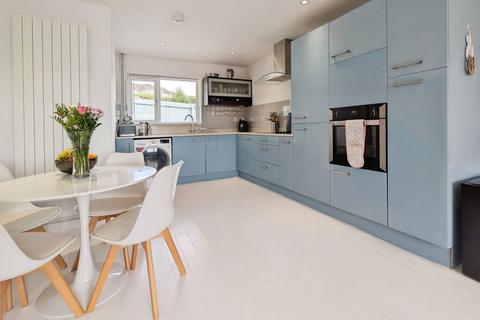 26 Glanbran Road, Birchgrove, Swansea, SA7 9PD