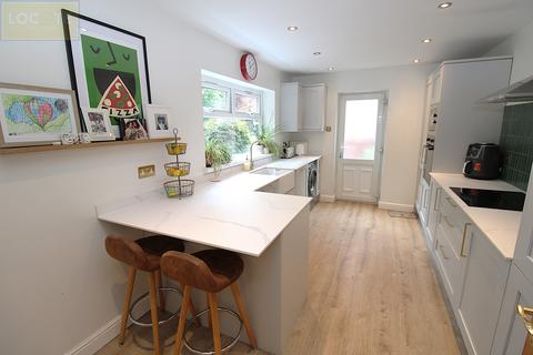 3 bedroom terraced house for sale, Barton Avenue, Urmston,