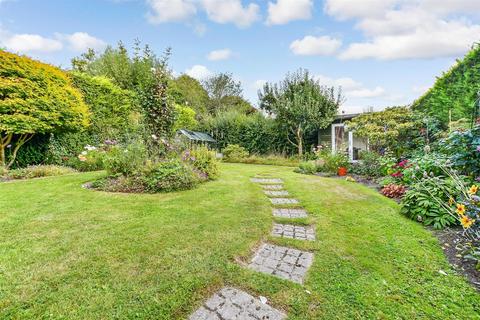 4 bedroom detached house for sale, North Street, Punnetts Town, Heathfield, East Sussex