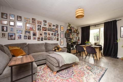 2 bedroom ground floor flat for sale, 12 All Saints Road, Sutton SM1