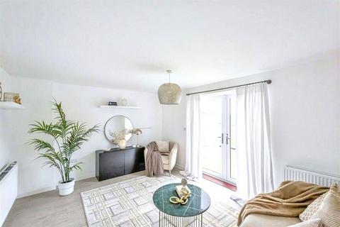 3 bedroom semi-detached house for sale, Armstrong Road, The Rise, Newcastle upon Tyne, Tyne and Wear, NE15 6JE