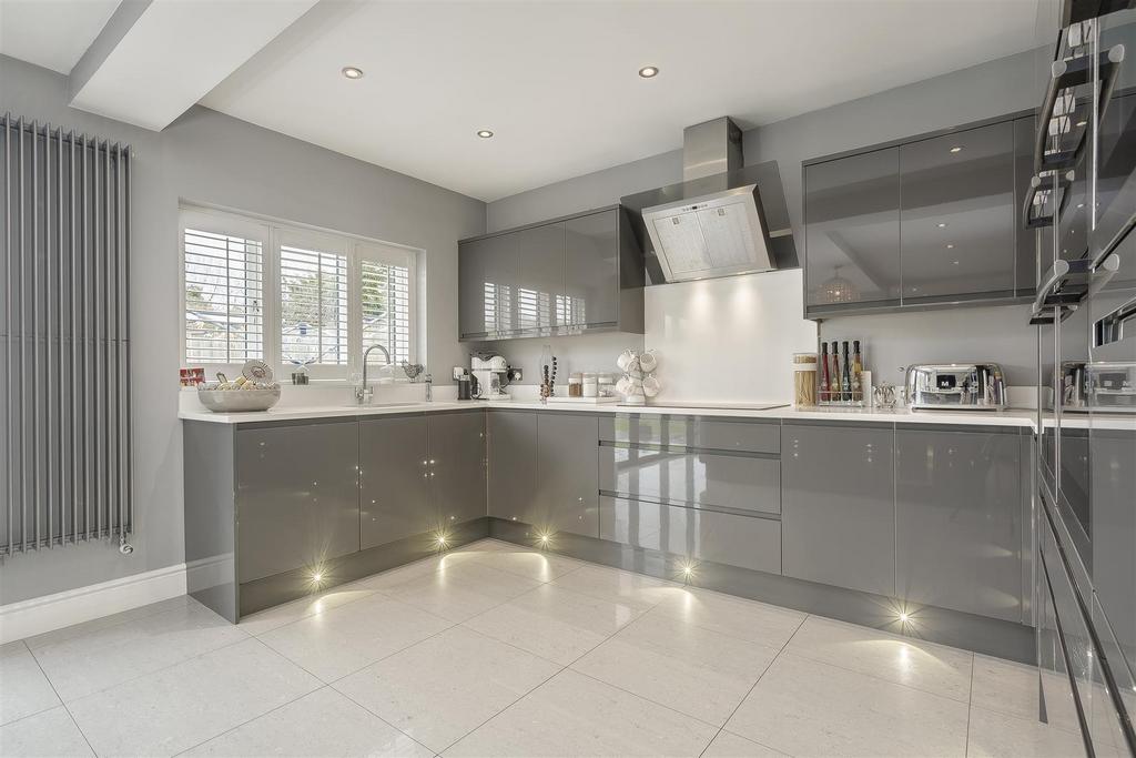 House-beechfield-banstead-132.jpg