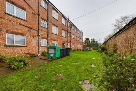 undefined, Northern Parade, Portsmouth PO2