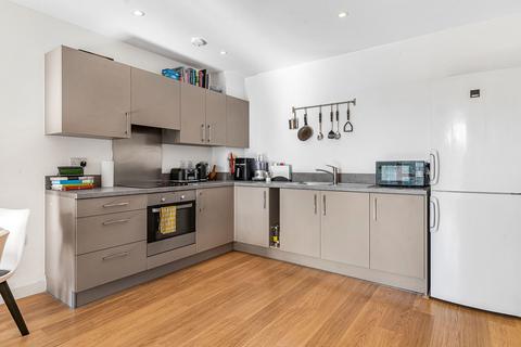 1 bedroom apartment for sale, Woods Road, London SE15