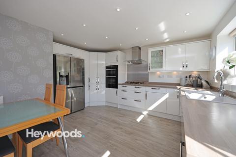 5 bedroom detached house for sale, Bluebell Drive, Seabridge, Newcastle-under-Lyme, Staffordshire