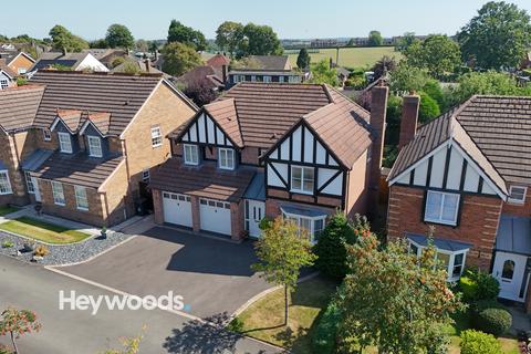 5 bedroom detached house for sale, Bluebell Drive, Seabridge, Newcastle-under-Lyme, Staffordshire