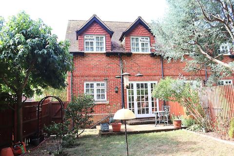 undefined, Canterbury Gardens, Farnborough GU14