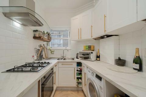 2 bedroom flat for sale, Querrin Street, London SW6