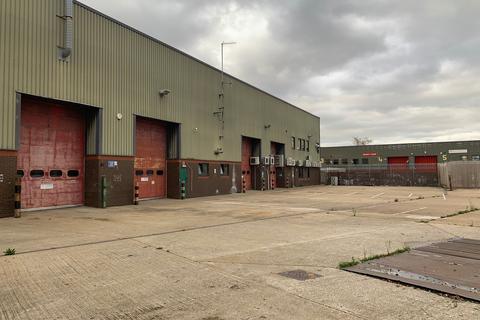 Industrial unit to rent, 8­-9 Lismirrane Industrial Park, Elstree Road Elstree WD6 3EE