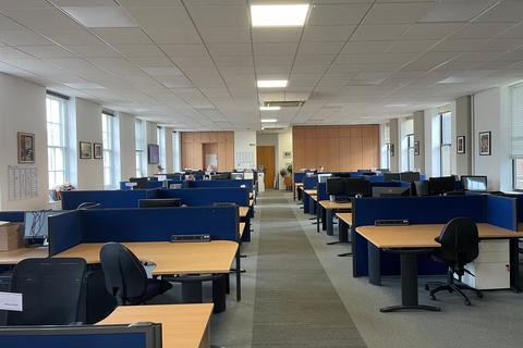 Office to rent, 211 High St Berkhamsted HP4 1AD