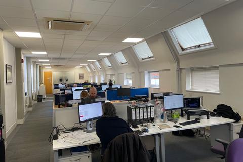 Office to rent, 211 High St Berkhamsted HP4 1AD
