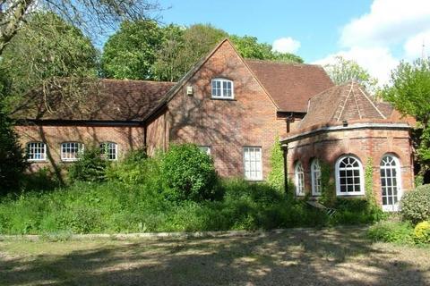 Office to rent, Church St Chesham HP5 1DJ