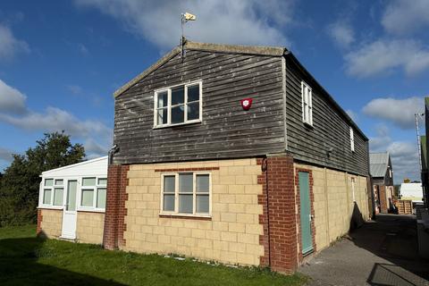 Office to rent, Unit 4 High Cross Farm, Henfield Road, Albourne Road Hurstpierpoint BN6 9JH