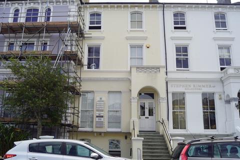 Office to rent, 25 Hyde Gardens Eastbourne BN21 4PX