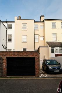 Office to rent, 31 Hyde Gdns Eastbourne BN21 4PX