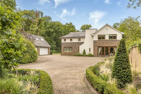 5 bedroom detached house for sale, Park Street Lane, Park Street, St. Albans, Hertfordshire, AL2