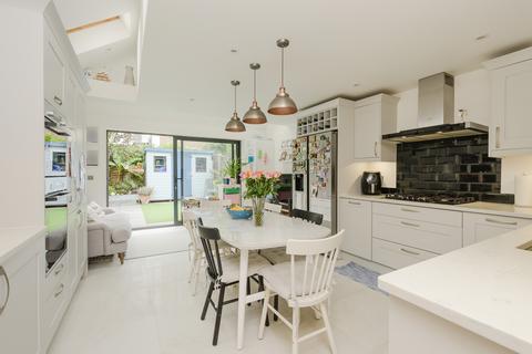 4 bedroom terraced house for sale, Goodenough Road, London SW19