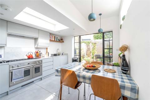 20 Sandycoombe Road, Twickenham, TW1 2LX