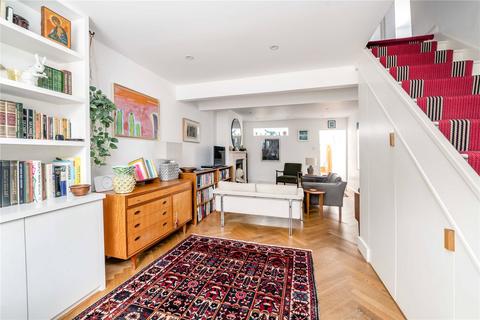20 Sandycoombe Road, Twickenham, TW1 2LX