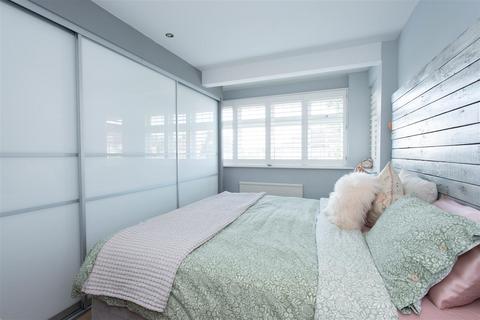71 Borkwood Way, Orpington, BR6 9PE