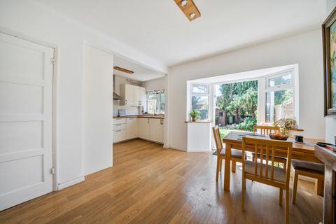 3 bedroom semi-detached house for sale, Braycourt Avenue, Walton On Thames, Surrey, KT12