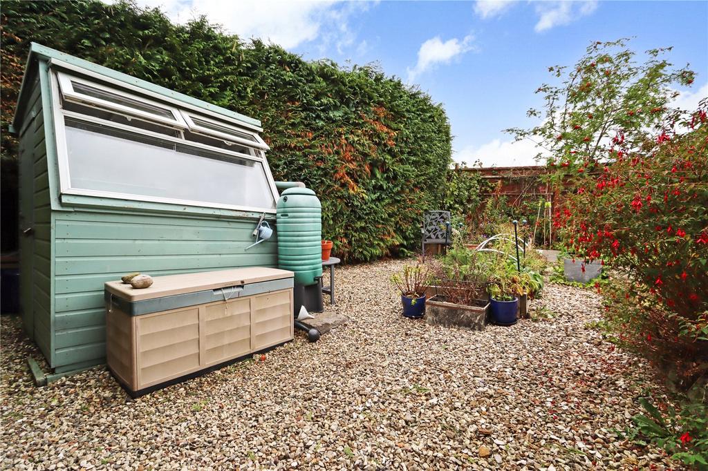 Garden / Shed 2
