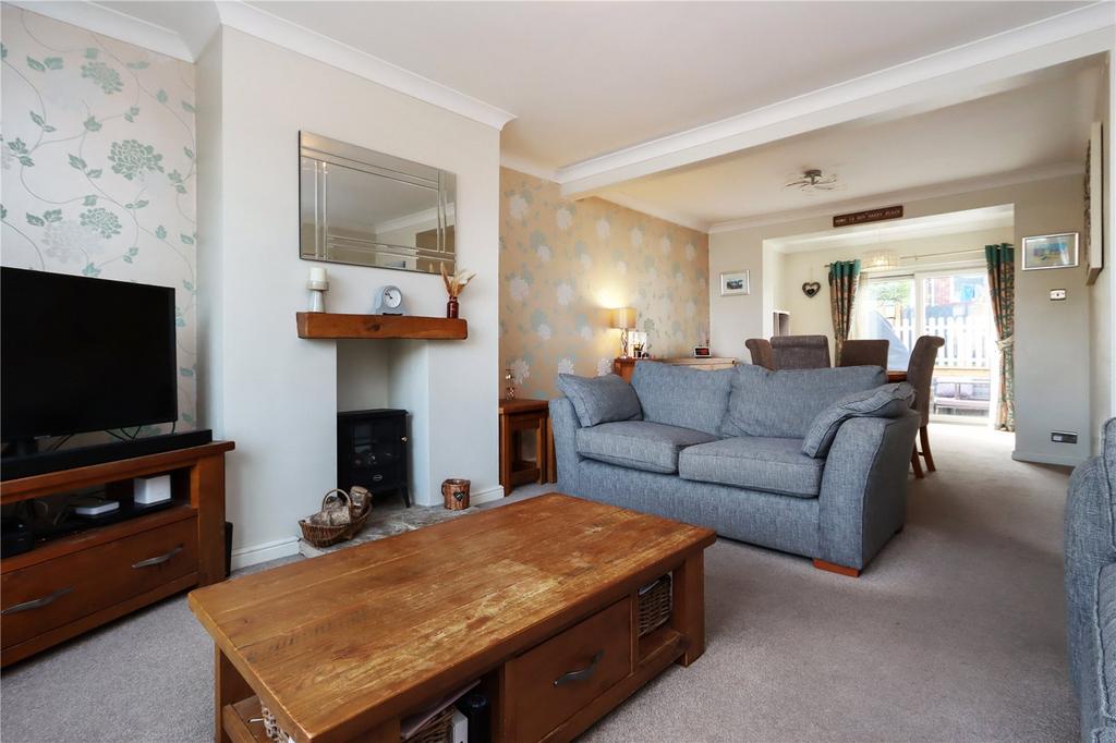 Living/Dining Room