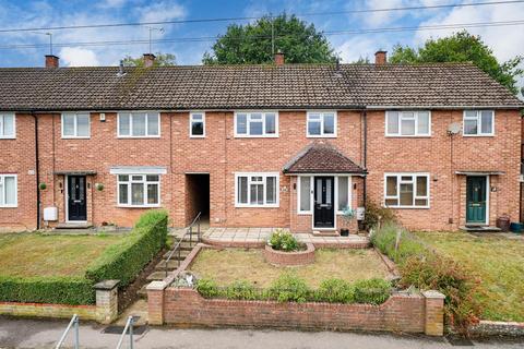 20 Crouchfield, Hemel Hempstead, HP1 1PA