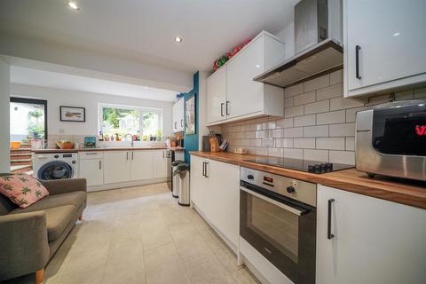 20 Crouchfield, Hemel Hempstead, HP1 1PA