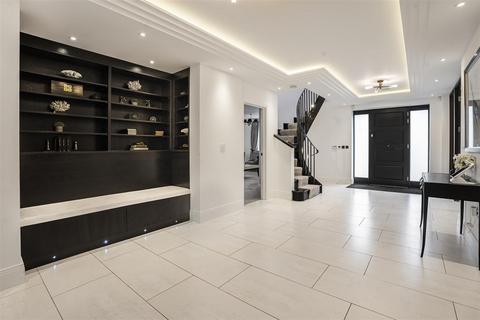 undefined, Newberries Avenue, Radlett