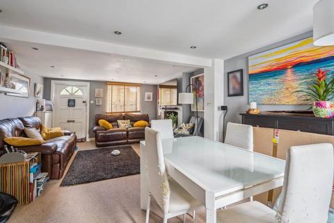 undefined, Aldenham Road, Bushey