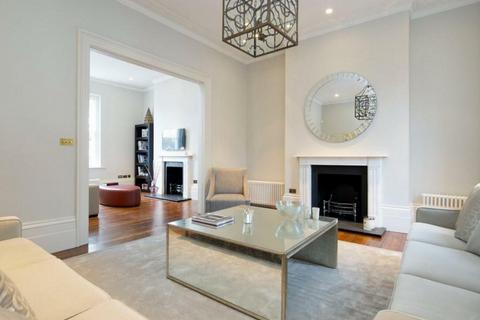 undefined, Warwick Gardens, London, W14