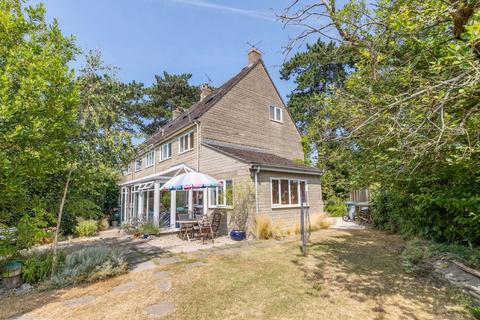 4 bedroom end of terrace house for sale, Park Street, Charlton, SN16