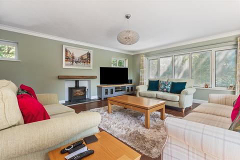 undefined, Fernhurst Drive, Goring-By-Sea, Worthing